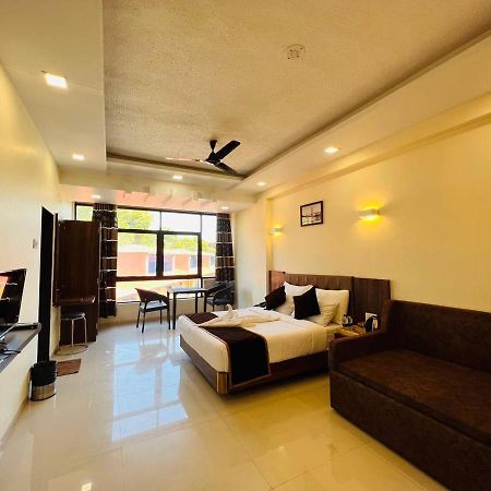 Arya Resort And Spa Mahabaleshwar Ngoại thất bức ảnh