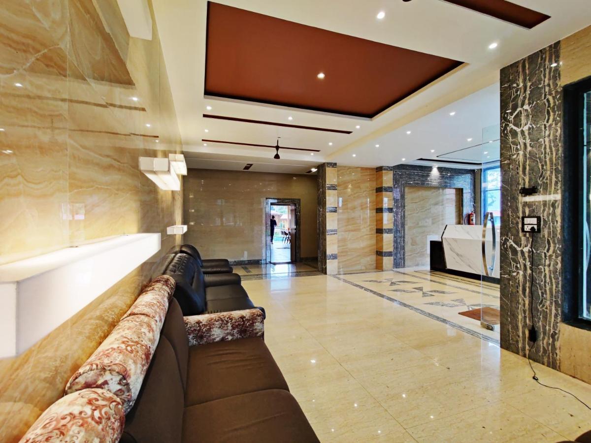 Arya Resort And Spa Mahabaleshwar Ngoại thất bức ảnh