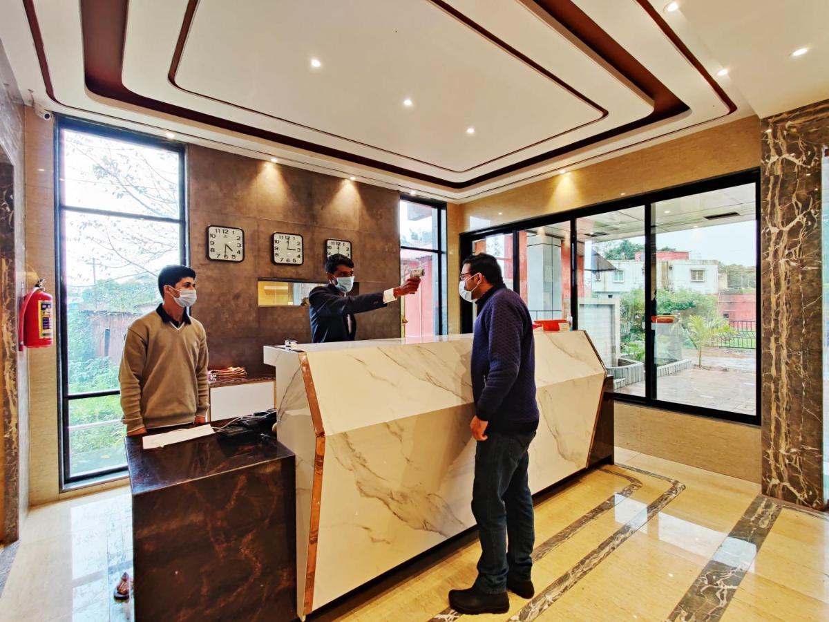 Arya Resort And Spa Mahabaleshwar Ngoại thất bức ảnh
