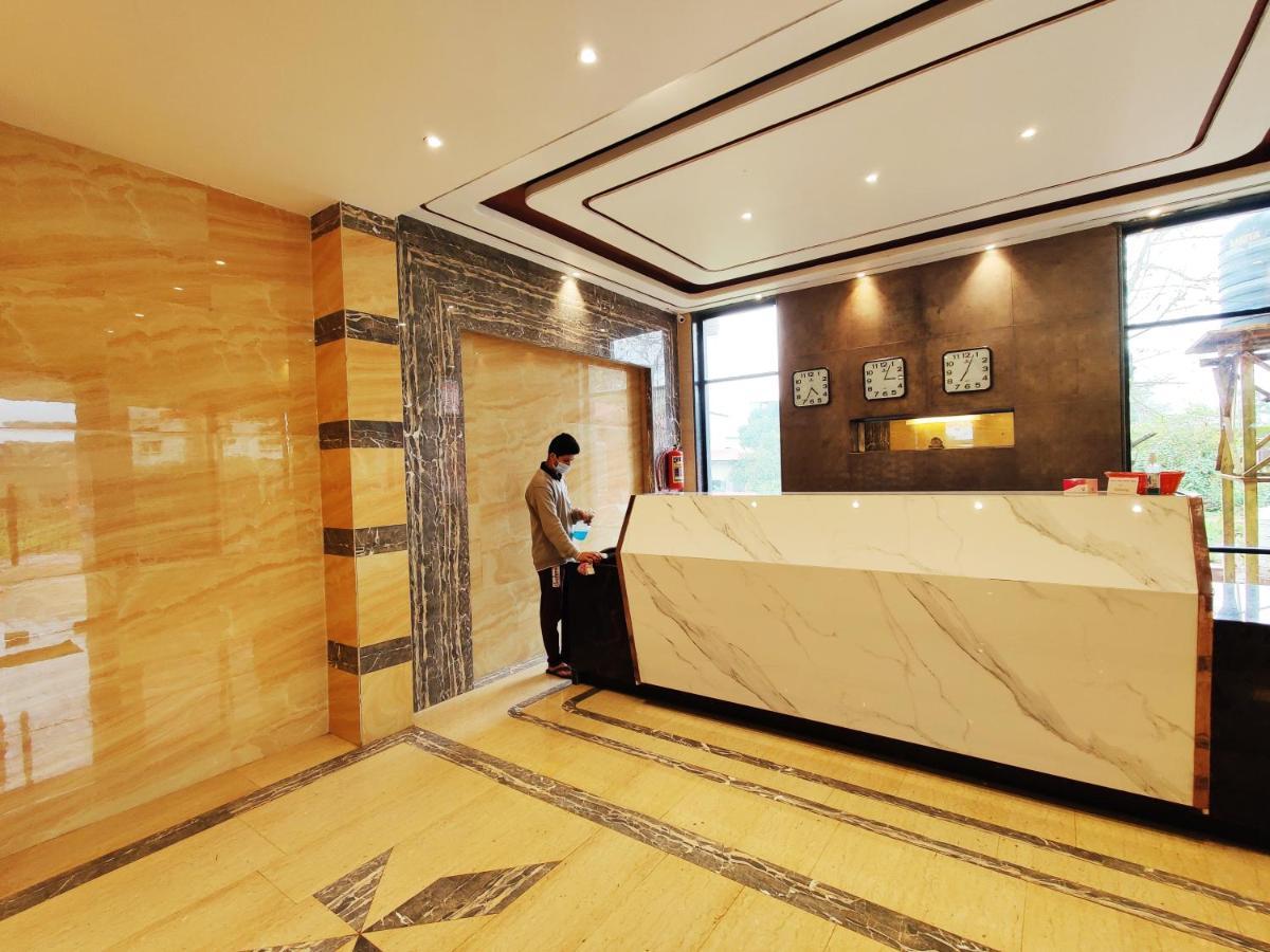 Arya Resort And Spa Mahabaleshwar Ngoại thất bức ảnh
