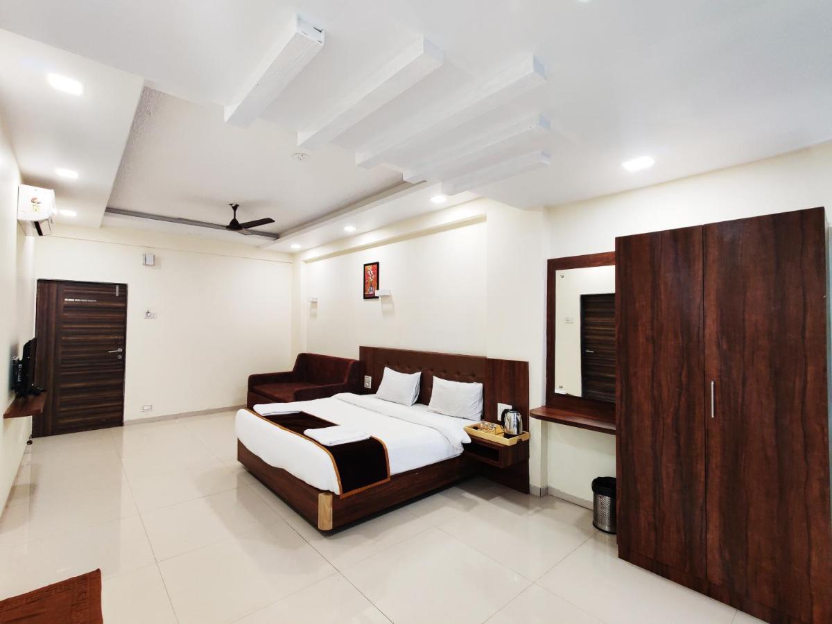 Arya Resort And Spa Mahabaleshwar Ngoại thất bức ảnh