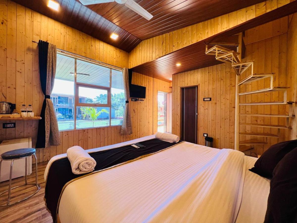 Arya Resort And Spa Mahabaleshwar Ngoại thất bức ảnh